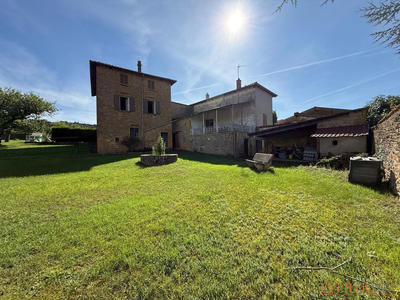 Maison ancienne - 96 m² - 4 pièces