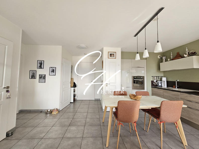 Appartement - 62 m² - 3 pièces