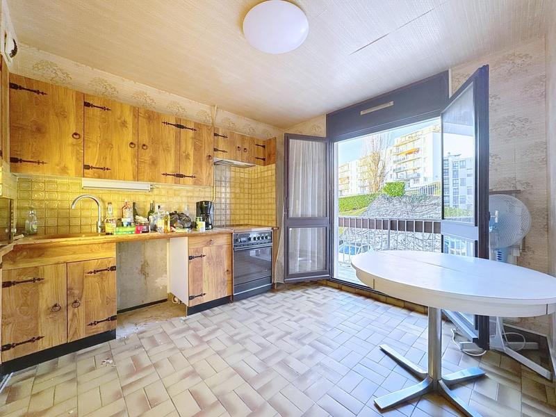 Appartement - 84 m² - 5 pièces