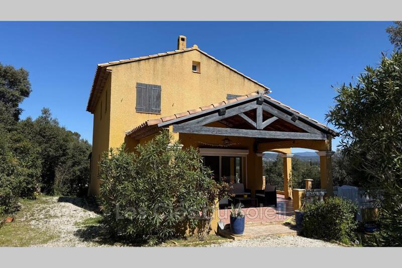 Villa - 150 m² - 4 pièces