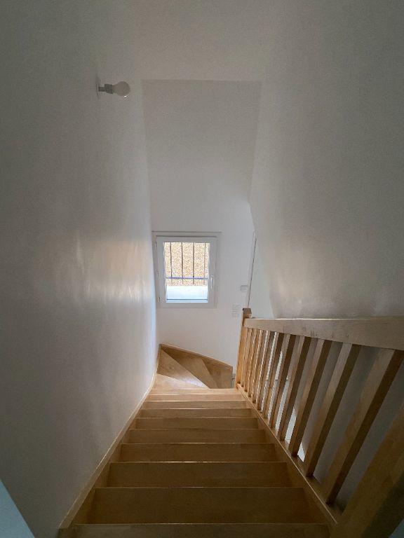 Maison - 85 m² - 5 pièces