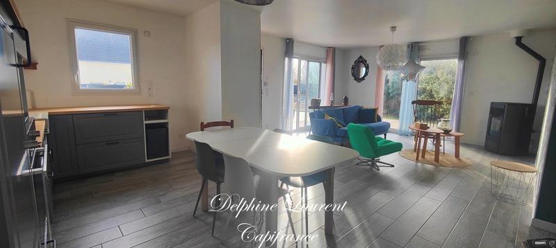 Maison - 83 m² - 4 pièces