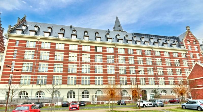 Appartement - 110 m² - 4 pièces