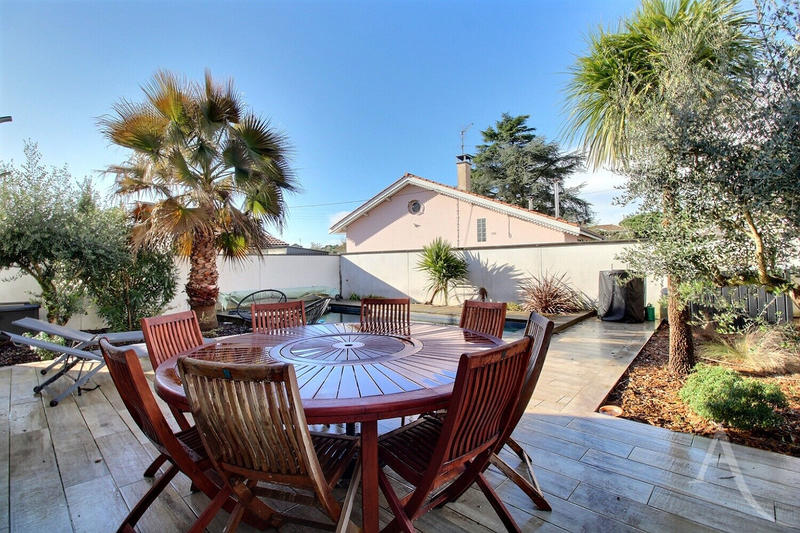 Maison - 150 m² - 6 pièces