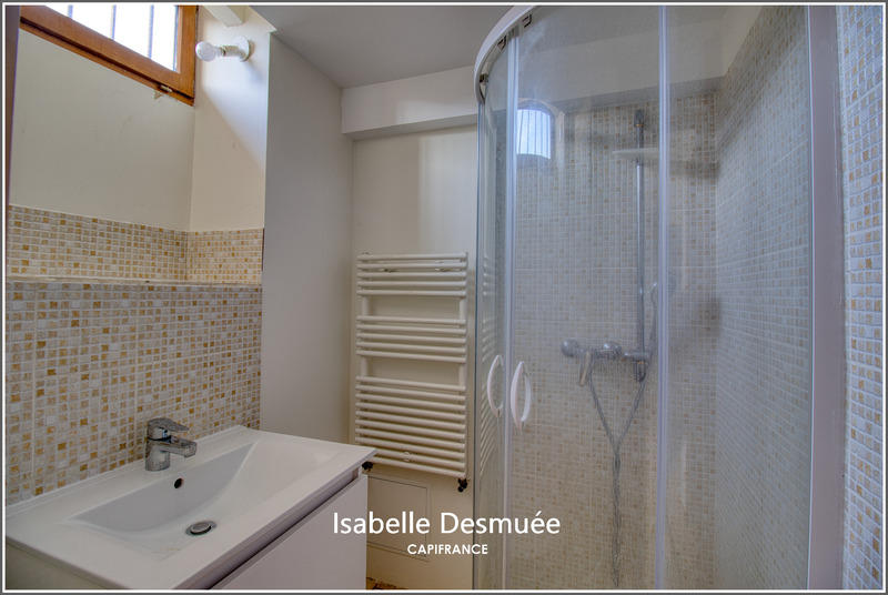 Maison - 98 m² - 5 pièces