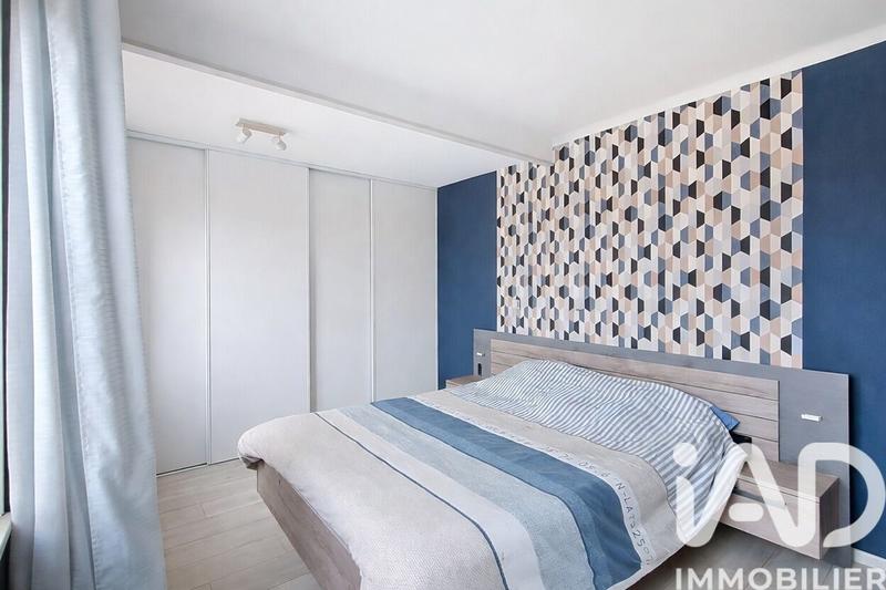 Maison - 97 m² - 5 pièces