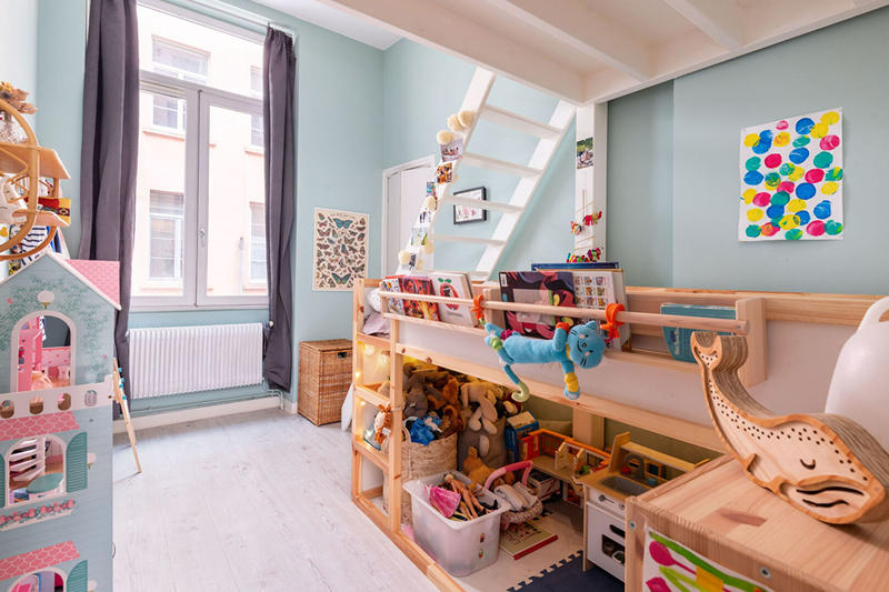 Appartement - 90 m² - 4 pièces