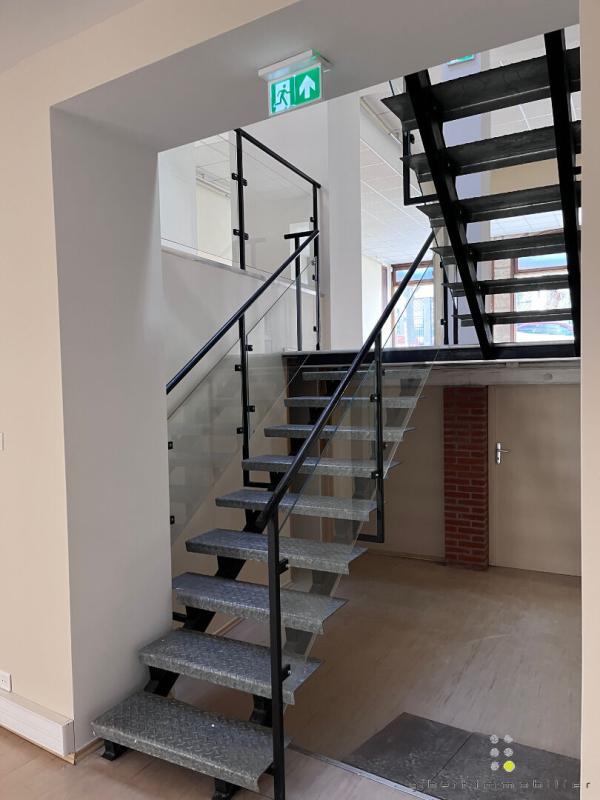 Local commercial - 280 m²