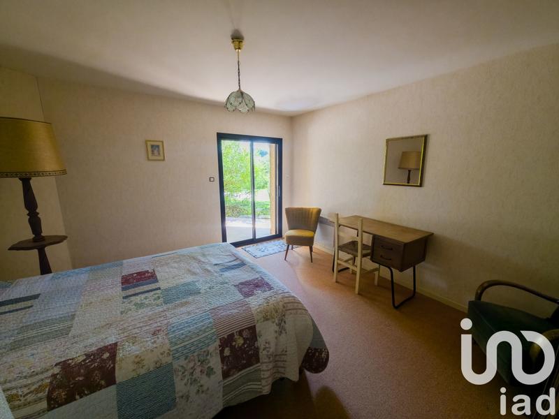 Maison - 192 m² - 5 pièces