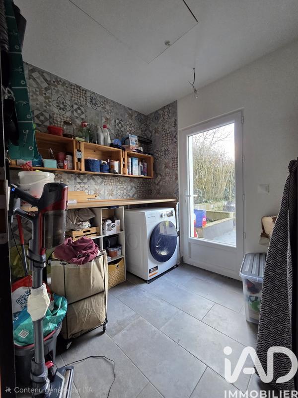 Maison - 93 m² - 4 pièces