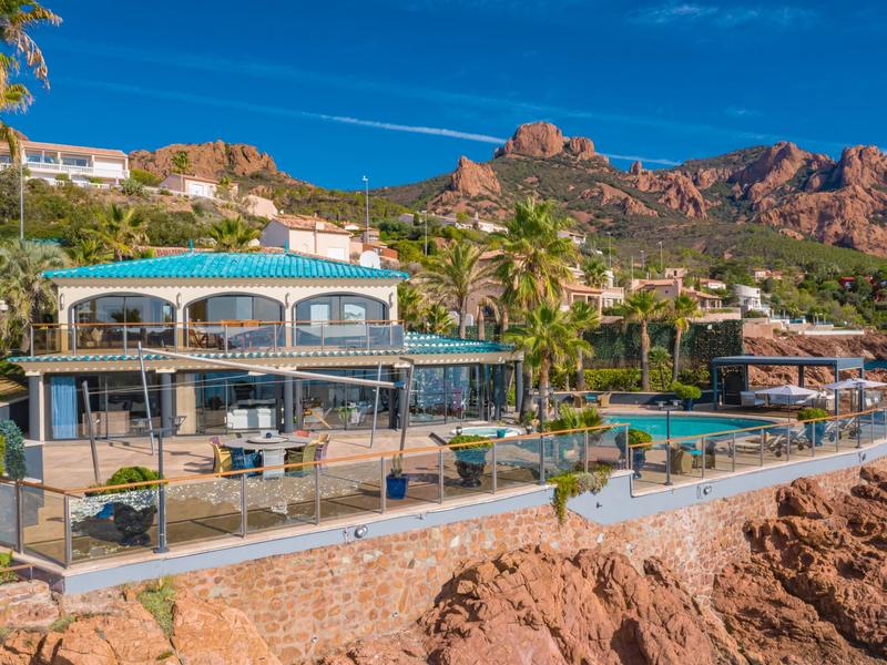 Villa - 224 m² - 5 pièces