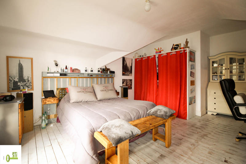 Maison - 146 m² - 6 pièces