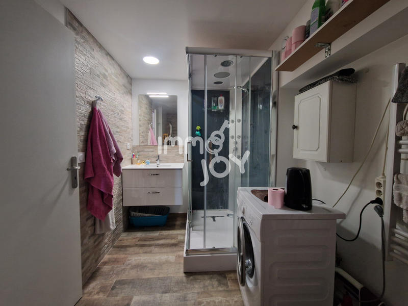 Local commercial - 114 m² - 5 pièces