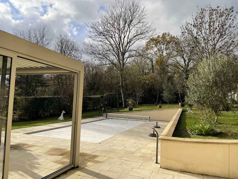 Maison - 140 m² - 7 pièces