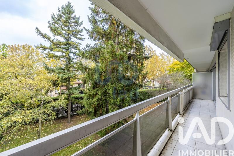 Appartement - 85 m² - 4 pièces