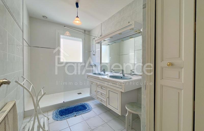 Maison - 107 m² - 4 pièces