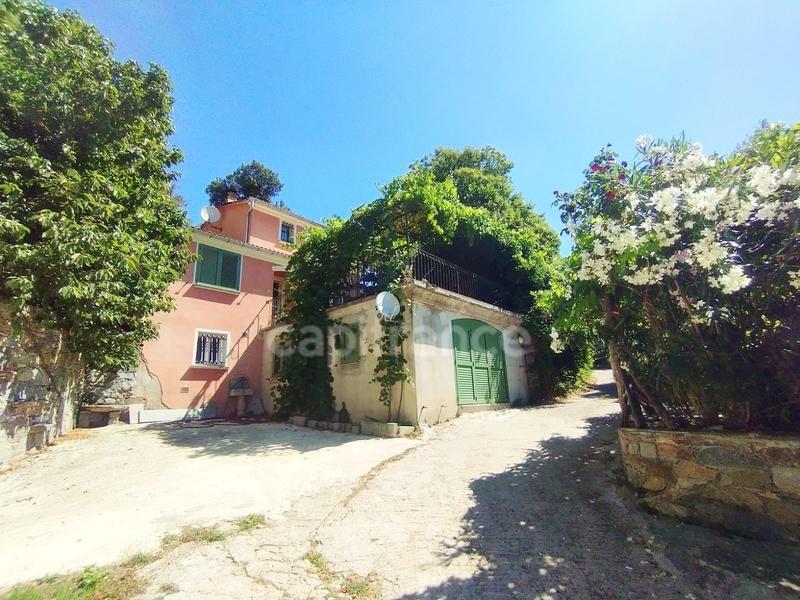 Maison - 156 m² - 7 pièces