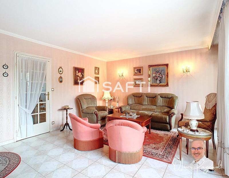 Appartement - 113 m² - 6 pièces