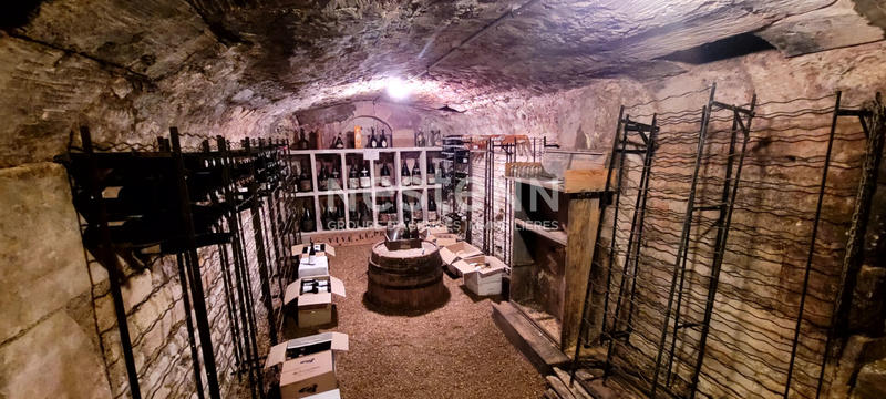 Fonds de commerce - 1 m²