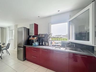 Maison - 83 m² - 5 pièces