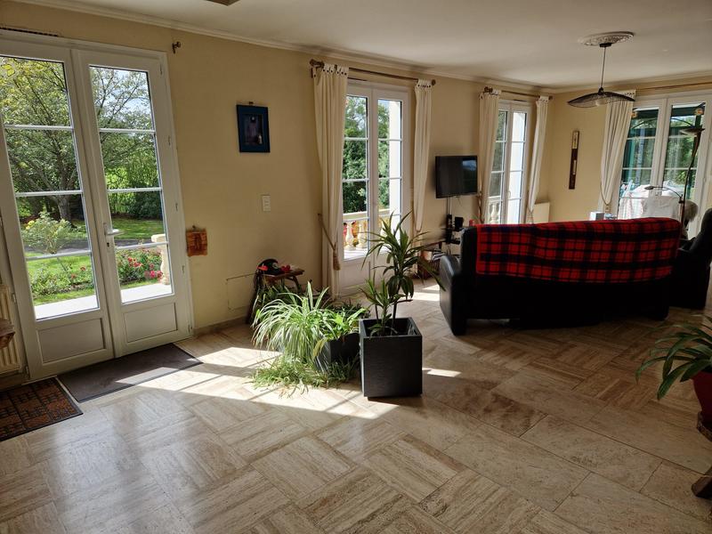 Maison - 185 m² - 7 pièces