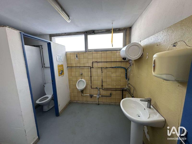 Local commercial - 300 m²