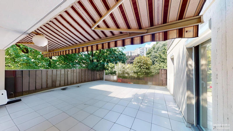 Appartement - 102 m² - 4 pièces