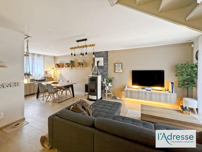 Maison - 80 m² - 4 pièces