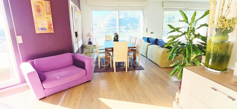 Appartement - 212 m² - 6 pièces