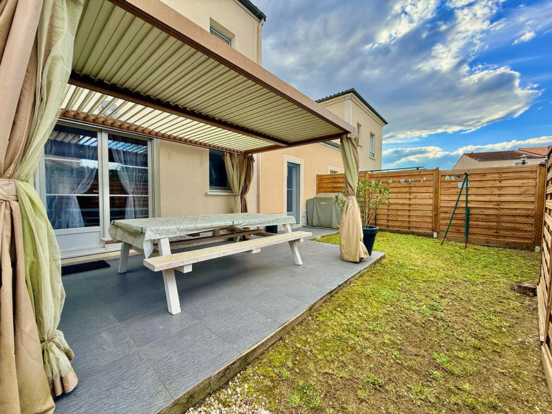 Maison - 88 m² - 5 pièces