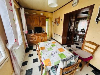 Maison de ville - 110 m² - 8 pièces