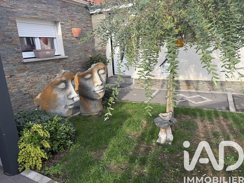 Maison de ville - 129 m² - 4 pièces