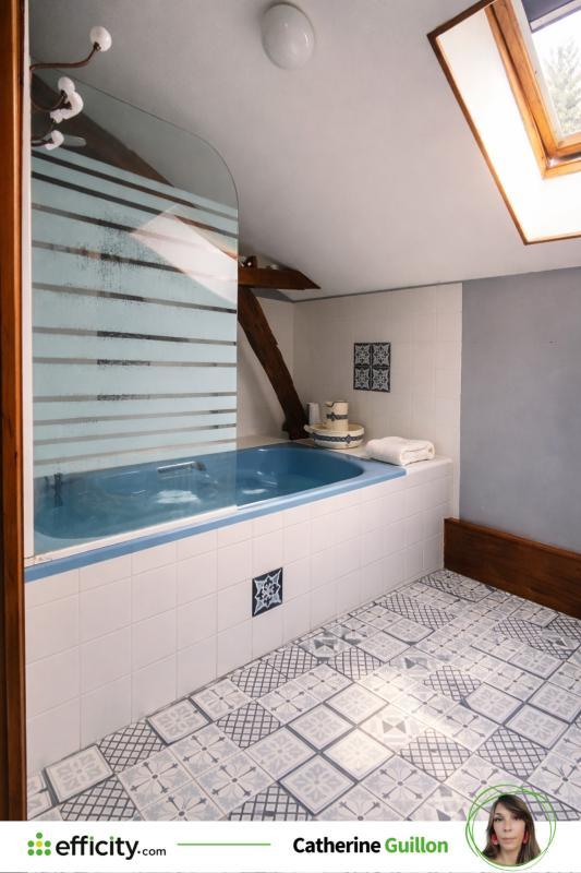 Maison - 229 m² - 7 pièces