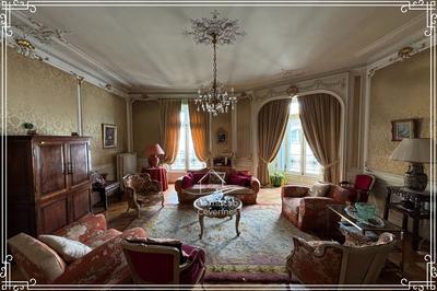 Appartement - 156 m² - 5 pièces