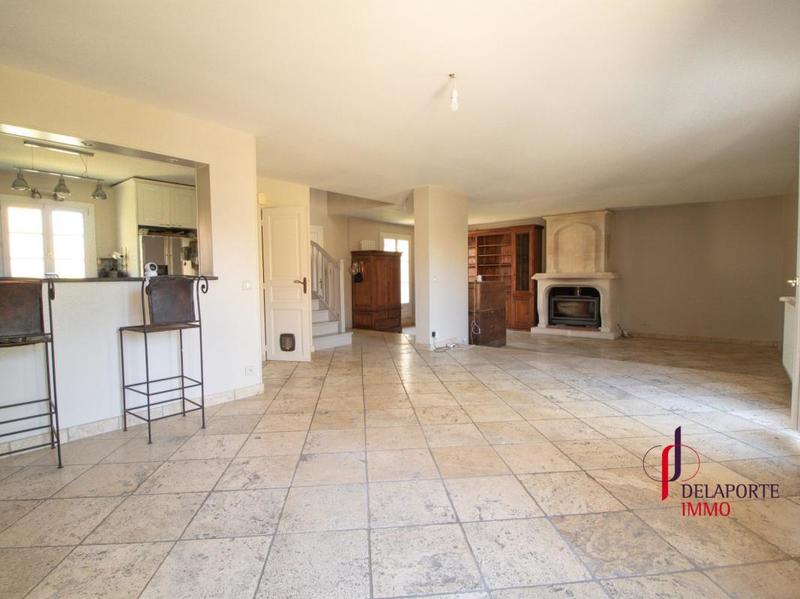 Maison traditionnelle - 168 m² - 6 pièces