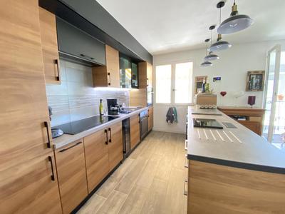 Villa - 80 m² - 4 pièces