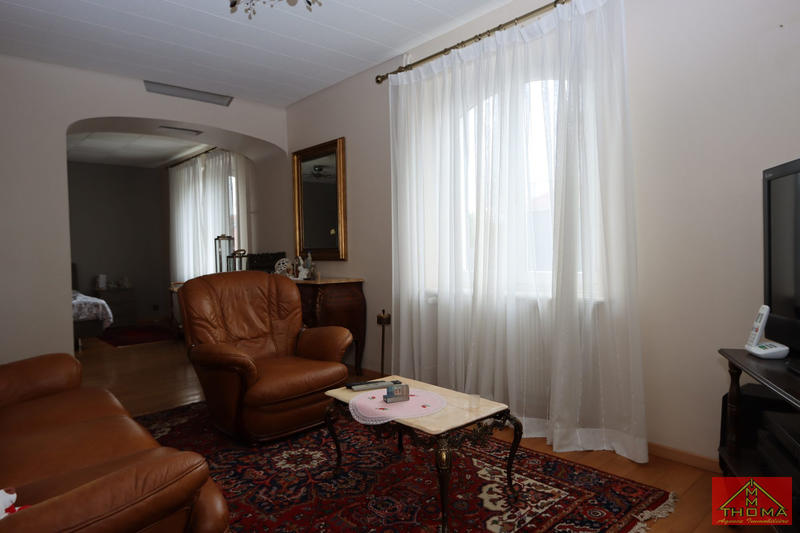 Maison - 181 m² - 5 pièces