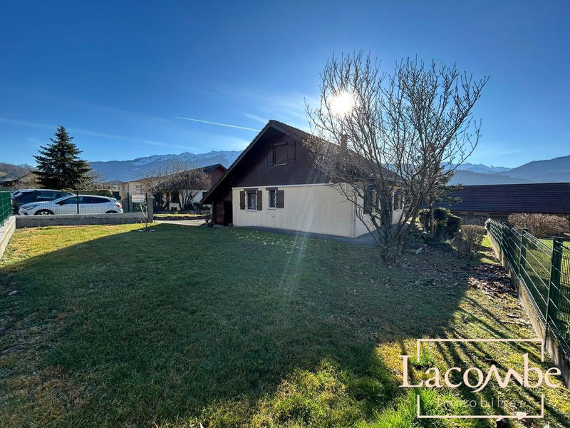 Maison - 106 m² - 5 pièces