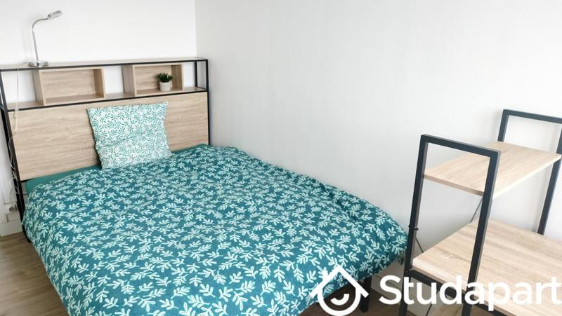 Chambre - 12 m² - 1 pièce