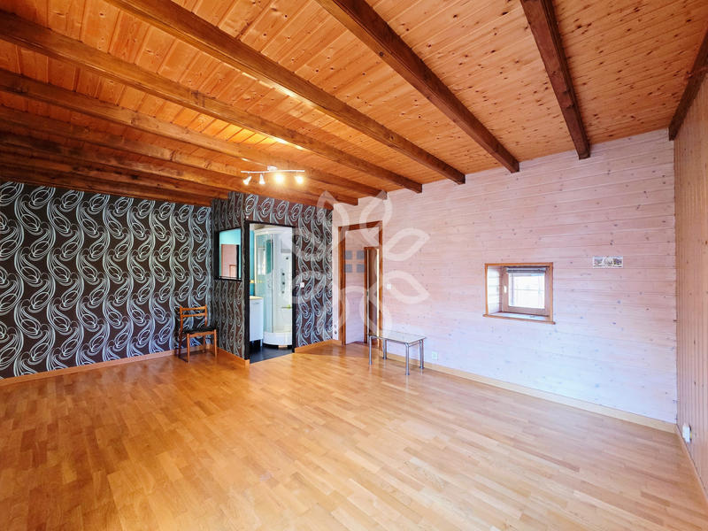 Maison - 146 m² - 5 pièces