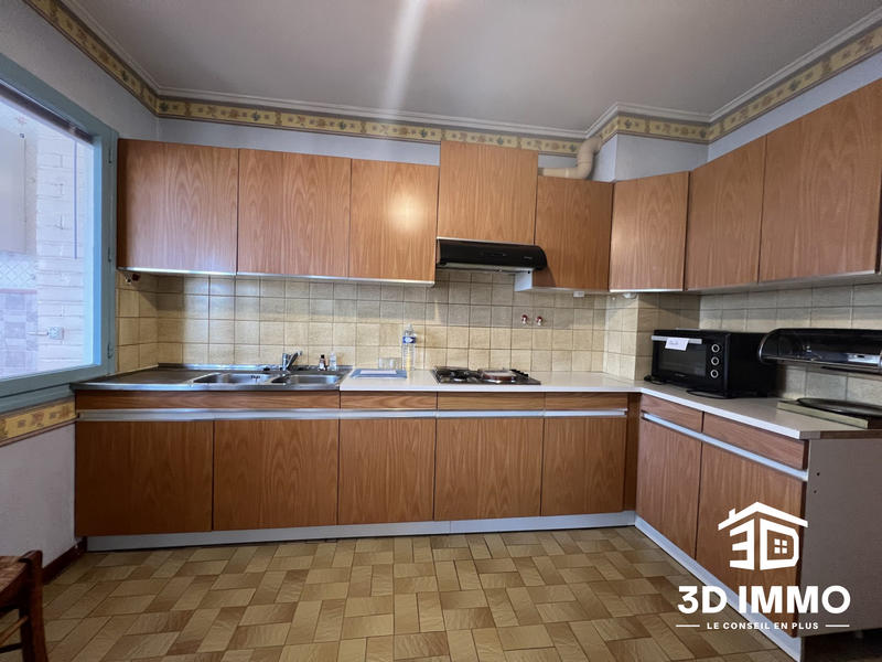 Maison - 96 m² - 5 pièces