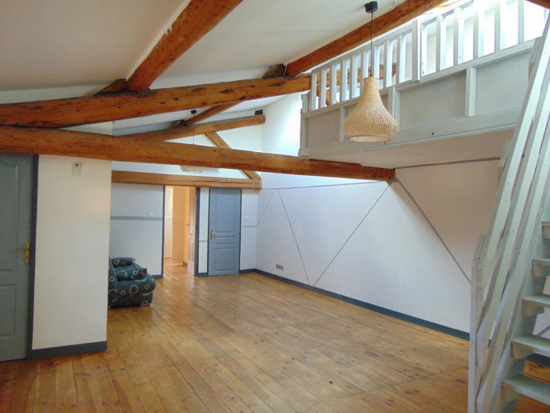 Appartement - 71 m² - 3 pièces