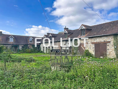 Maison - 277 m² - 8 pièces