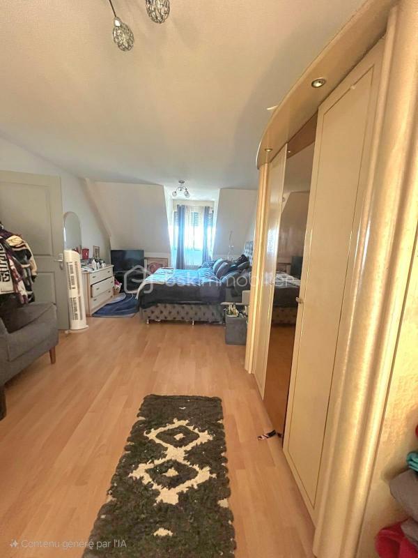 Maison traditionnelle - 175 m² - 6 pièces