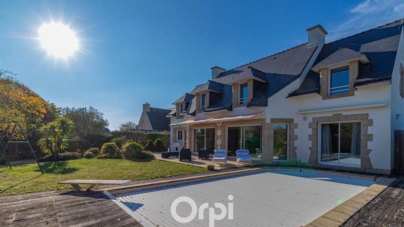 Maison - 293 m² - 6 pièces