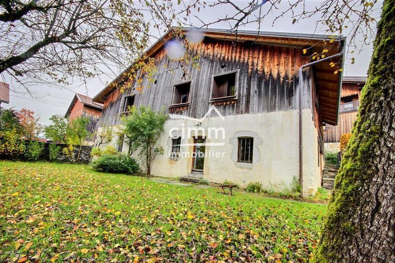 Maison ancienne - 177 m² - 6 pièces