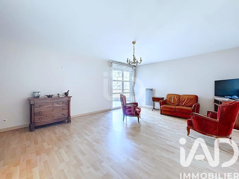 Appartement - 96 m² - 4 pièces