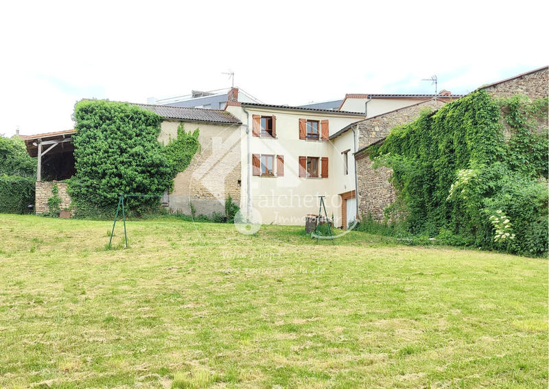 Maison de village - 75 m² - 3 pièces