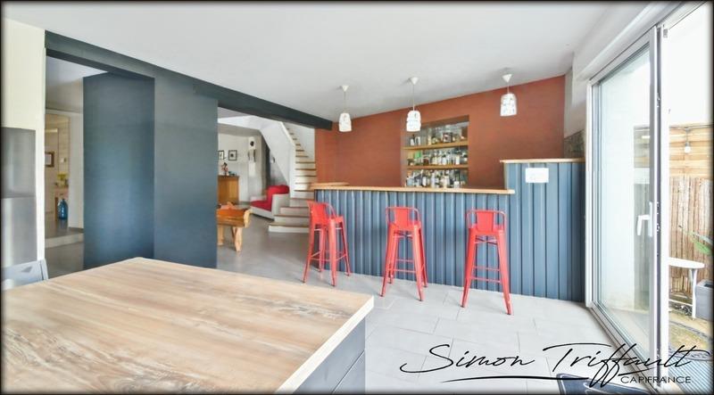 Maison de village - 279 m² - 10 pièces