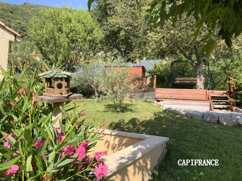 Maison - 192 m² - 7 pièces